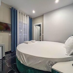 Camera deluxe con letto king size